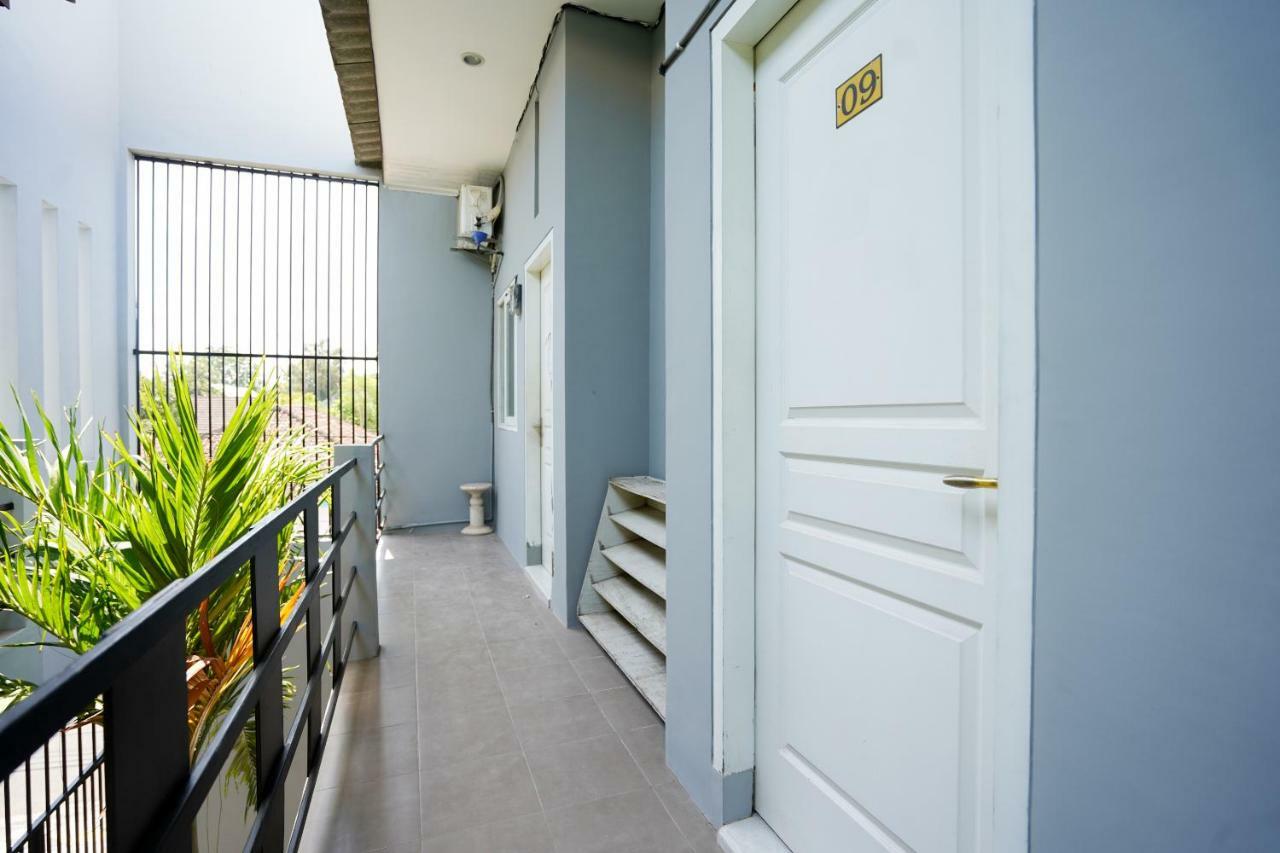 Oyo 1316 Mentari Family Homestay Probolinggo Bagian luar foto