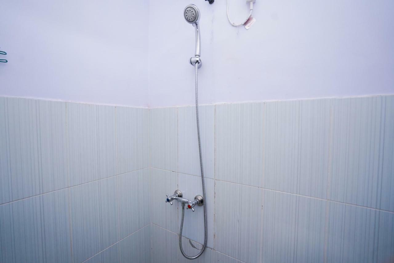 Oyo 1316 Mentari Family Homestay Probolinggo Bagian luar foto